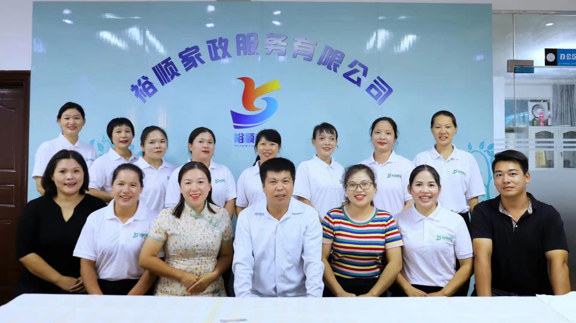 26cb332b13b89a6ee2eded66fc4fc0b.jpg